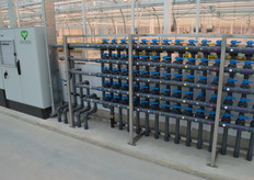 Op alle afdelingen kan, afhankelijk van de behoeften van het gewas, een pallet aan water-recepturen worden toegediend (en, voor zover niet opgenomen, weer worden afgevoerd). Dat ziet er dus zo uit.